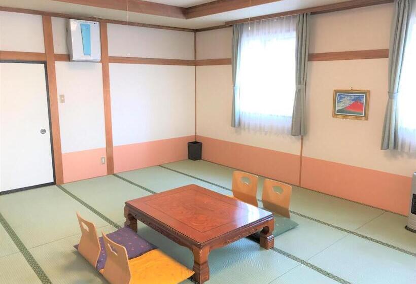 Номер Deluxe с Видом, K S House Fuji View   Travelers Hostel