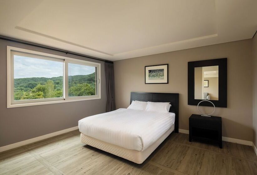 Номер Стандарт, Oak Valley Resort