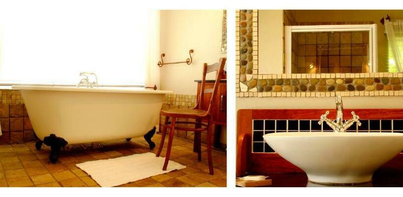 חדר משפחתי, Dias Guest House