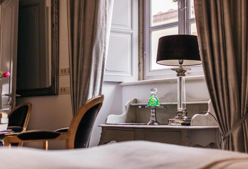 Номер Комфорт, Prijeko Palace