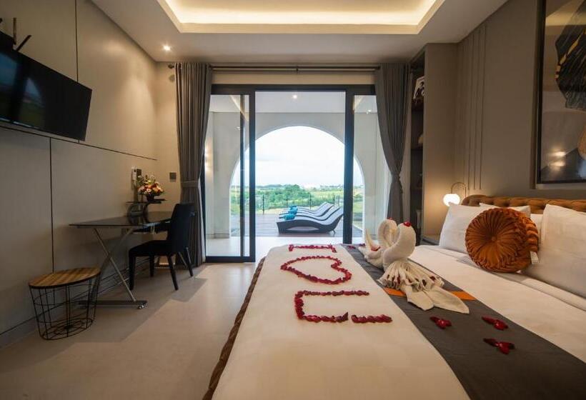 Люкс Deluxe Кровать Кинг, Alsava Villa And Suites Canggu