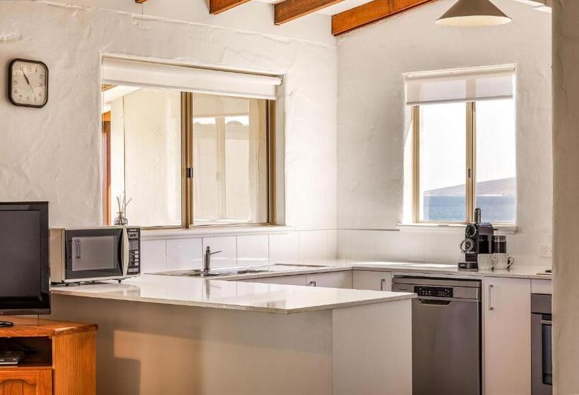 Апартаменты 1 Спальня Вид на Сад, Canal Rocks Beachfront Apartments