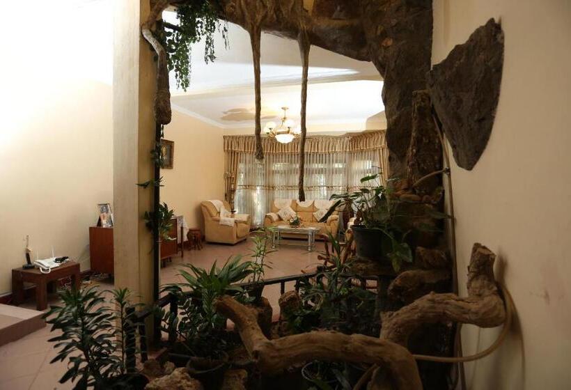 1 Bedroom Apartment, Tree Breeze Inn