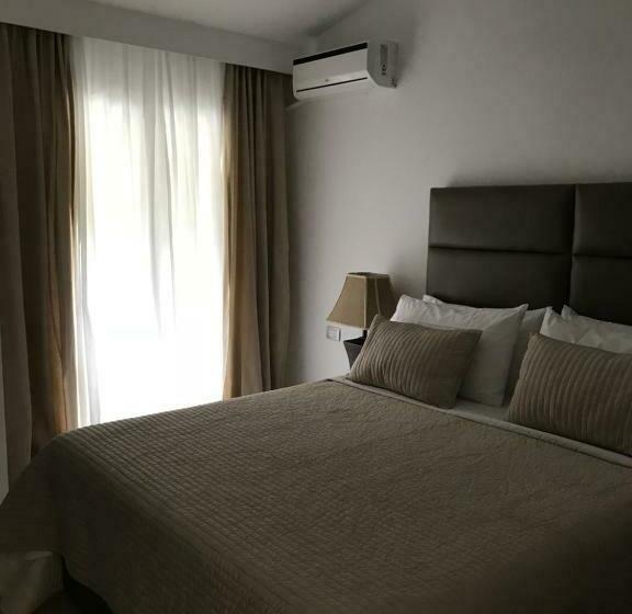 اتاق استاندارد با چشمانداز کوهستان, Golden View Residence