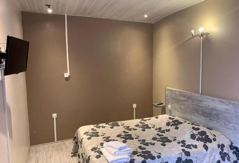 Номер Стандарт Адаптированный для Инвалидов, Hôtel Le Cosy