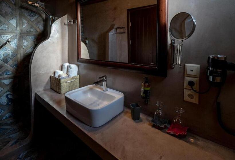 اتاق استاندارد با بالکن, Meteora