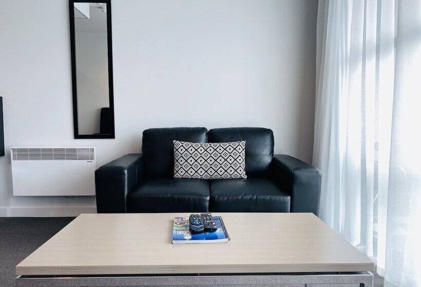 이그제큐티브 스튜디오, 315 Euro Motel And Serviced Apartments