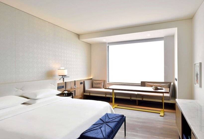 Номер Стандарт, Andaz Delhi, By Hyatt