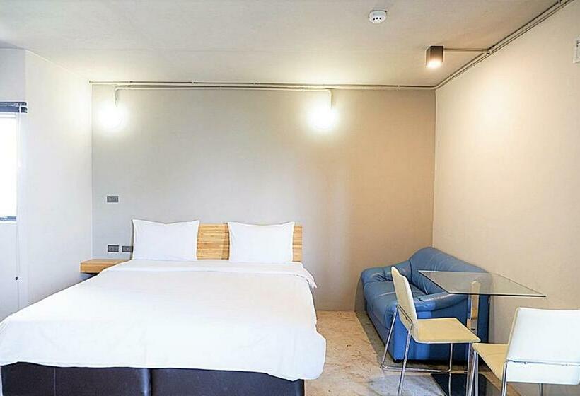 디럭스 룸, Izen Plus Budget Hotel & Residence