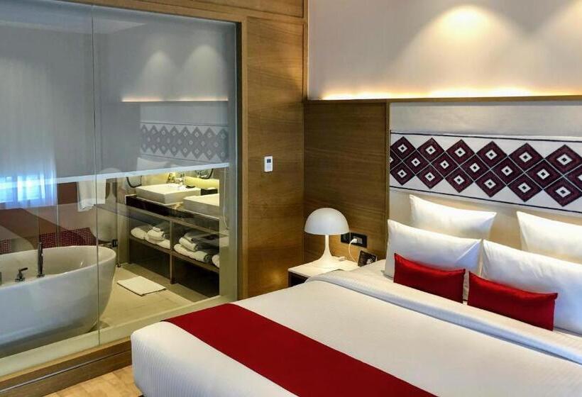 行政套房, Novotel Guwahati Gs Road