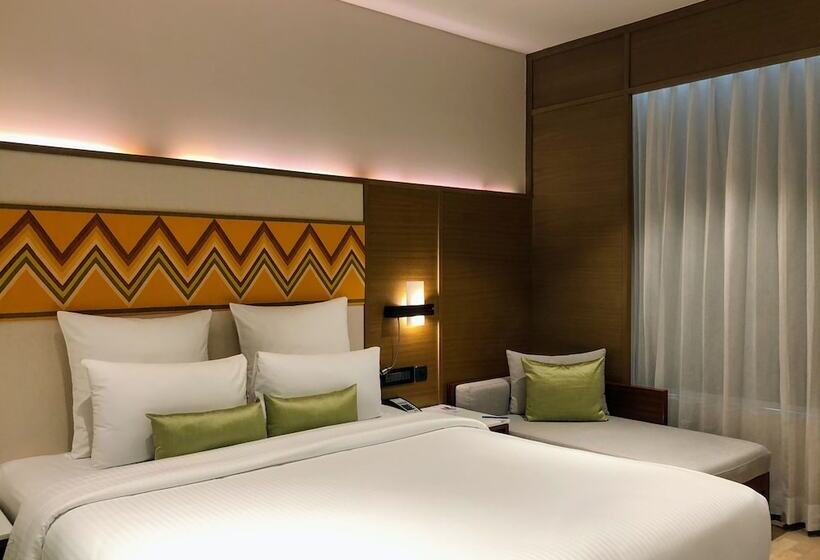 行政房间, Novotel Guwahati Gs Road