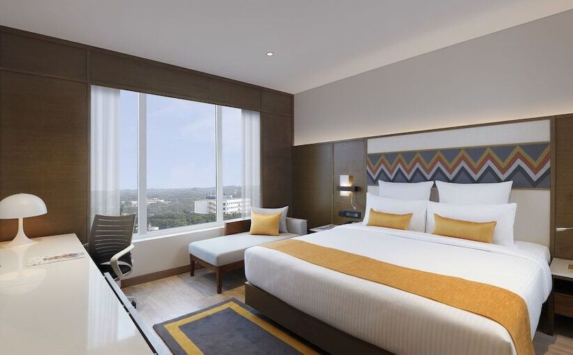 行政房间, Novotel Guwahati Gs Road