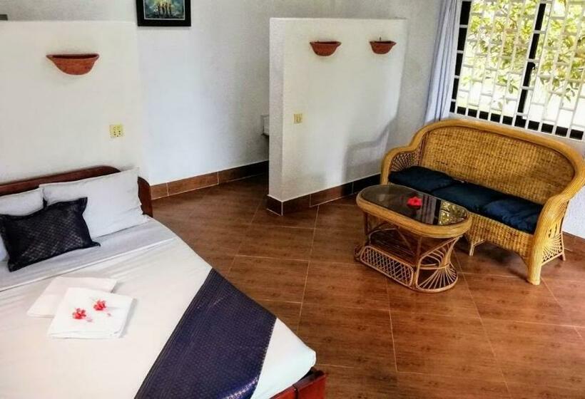 اتاق استاندارد, Q Bungalows