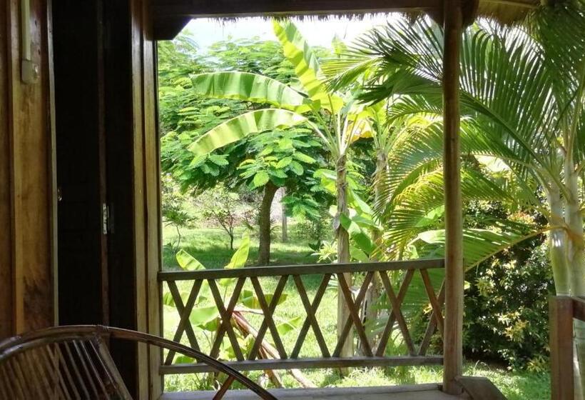 بانگلوی استاندارد, Q Bungalows