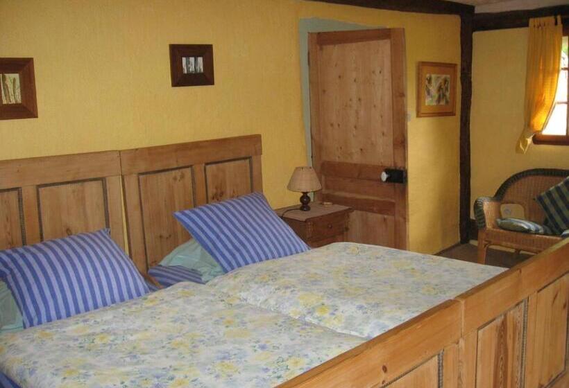Номер Стандарт, La Boursaie