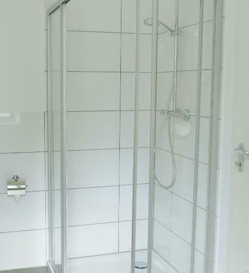 اتاق یک تخته با تراس, Bed & Breakfast Meerbusch