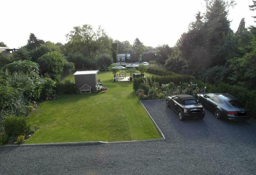 اتاق یک تخته با تراس, Bed & Breakfast Meerbusch