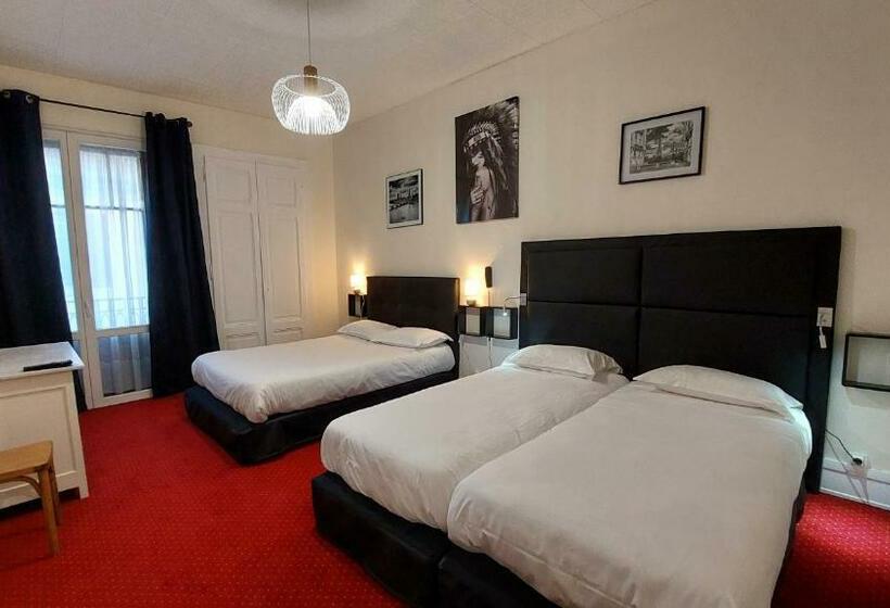 Четырехместный Номер Стандарт, Hôtel Du Palais