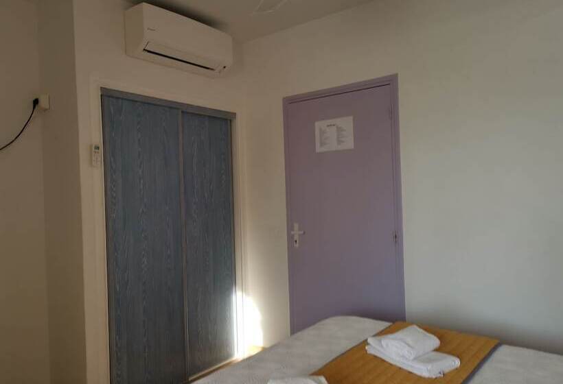 Семейный Номер, Hôtel Punta E Mare Des Chambres Ou Des Appartements T2