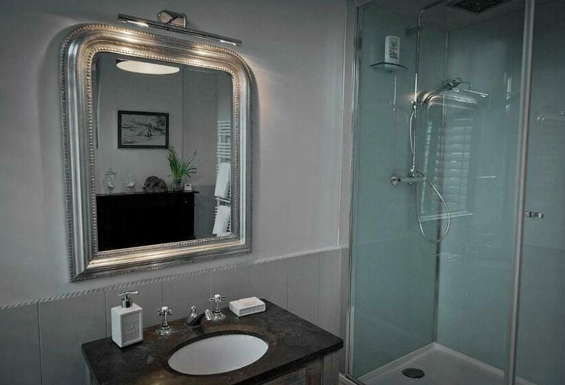Номер Стандарт, Maison 76