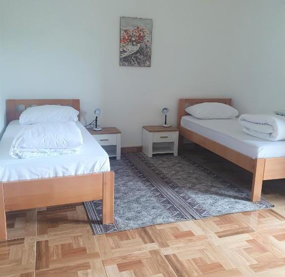 スタンダードルーム, Europa