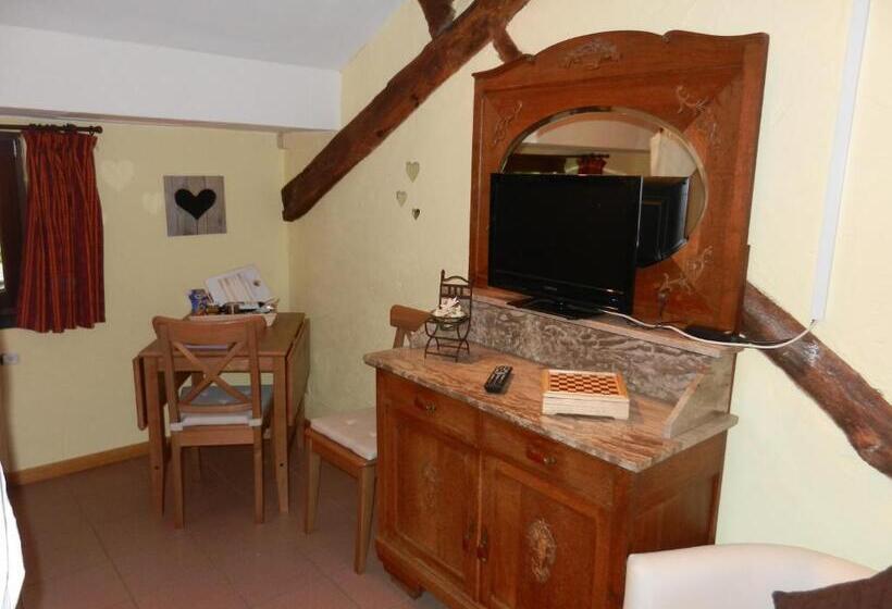 컴포트 룸, B&b Le  Ti  Bou De Refuge