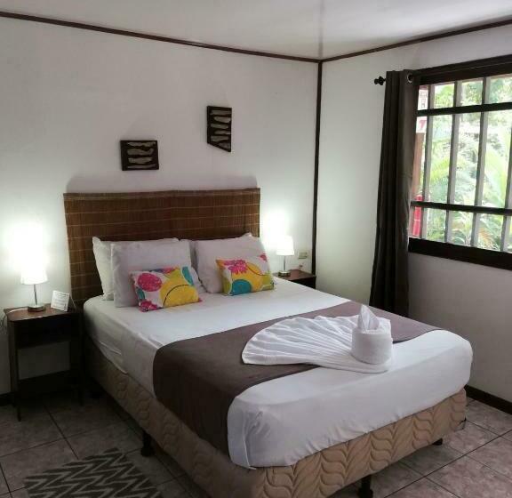 חדר סטנדרט, Aracari Garden Hostel