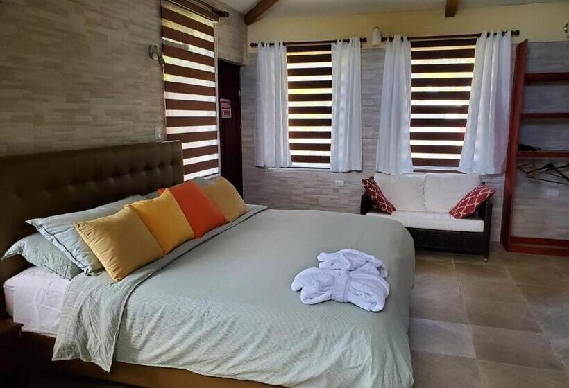 Четырехместный Номер Deluxe, Finca Paraiso Mountain Retreat Near San Jose Airport