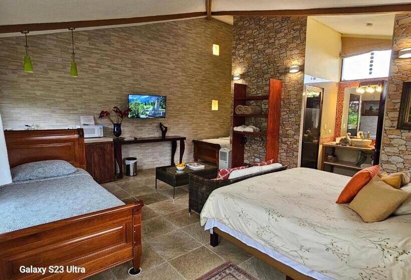Четырехместный Номер Deluxe, Finca Paraiso Mountain Retreat Near San Jose Airport