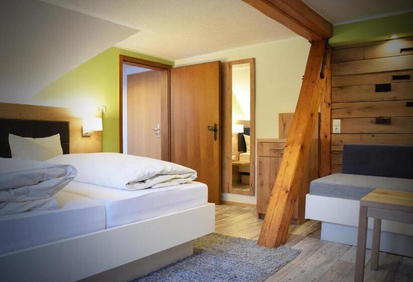 Номер Стандарт, Gasthof Zur Krone