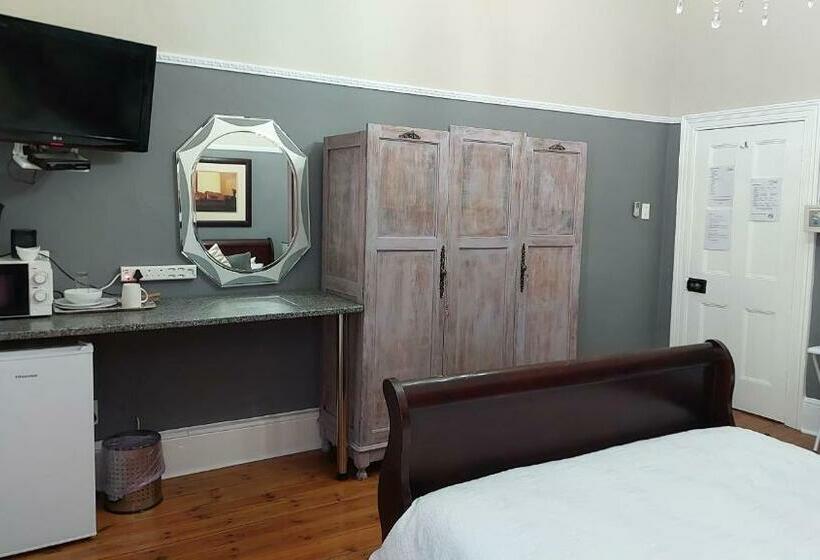 Семейный Номер, The 3 Chimneys Guest House