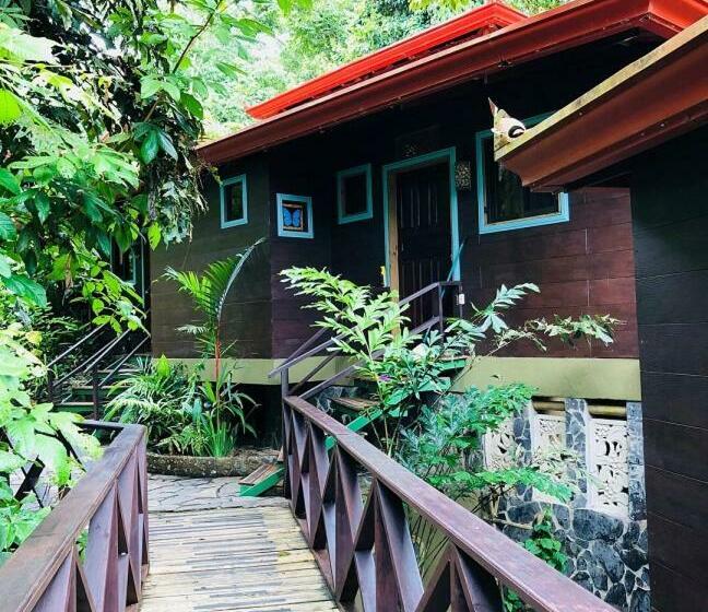 Номер Deluxe с Балконом, Waterfall Villas