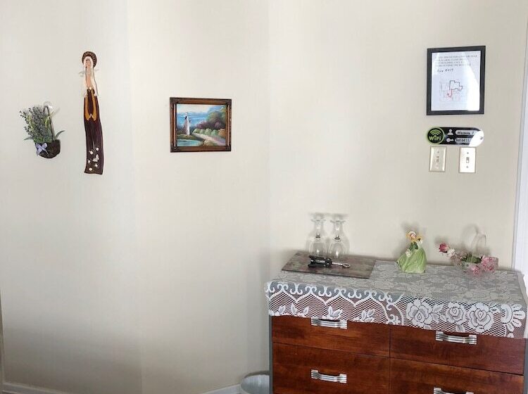 スタンダードルーム, Niagara Inn Bed & Breakfast