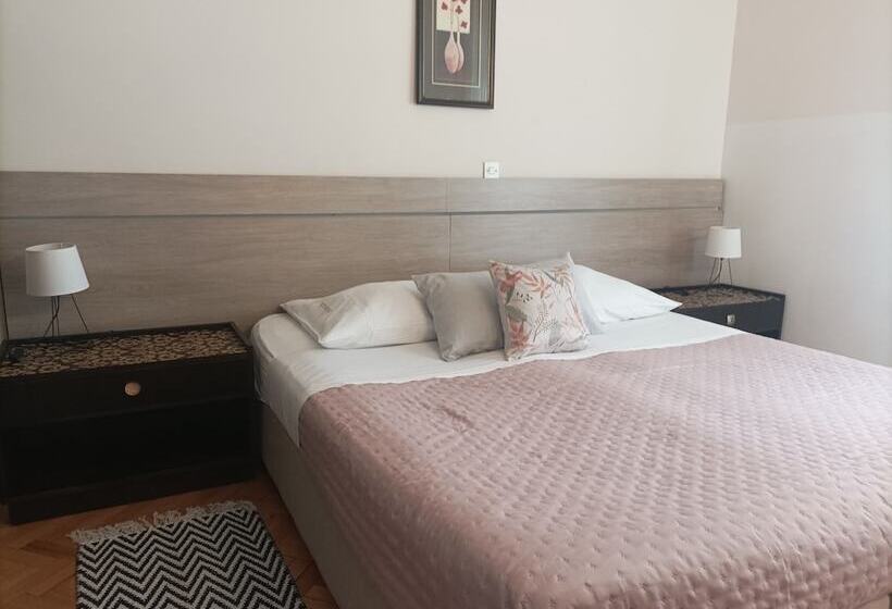 Четырехместный Номер Стандарт, Integral Hotel Arbia   Villa Rio