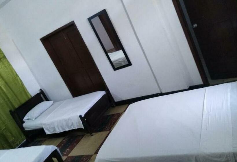 Четырехместный Номер Стандарт, Gran Hotel El Cedro