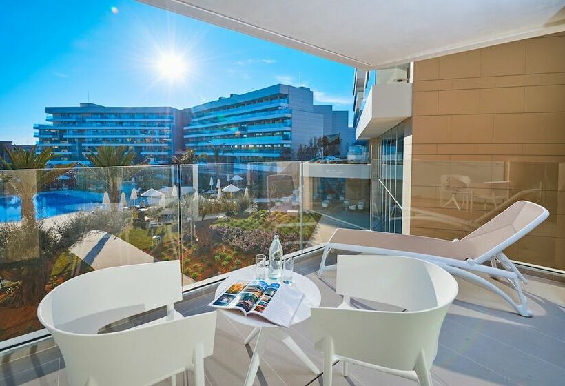 小型套房带泳池景, Hipotels Playa de Palma Palace & Spa