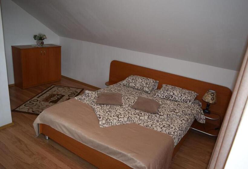 Family Suite, Pensiunea Bujor De Munte