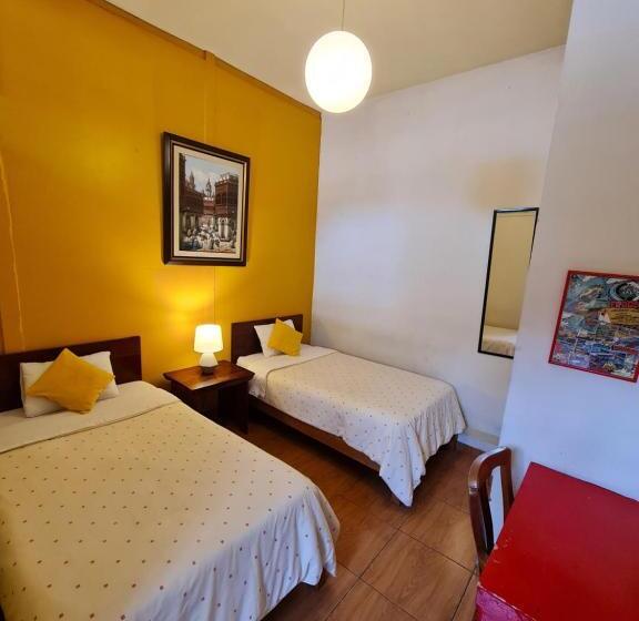 غرفة قياسية, Flying Dog Hostel