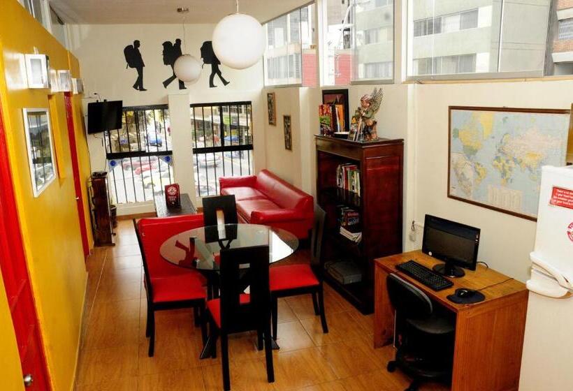 غرفة قياسية حمام مشترك, Flying Dog Hostel