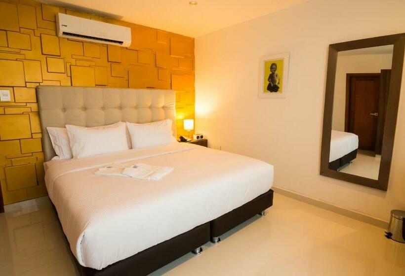 سوئیت با تخت بزرگ, Parque Del Sol