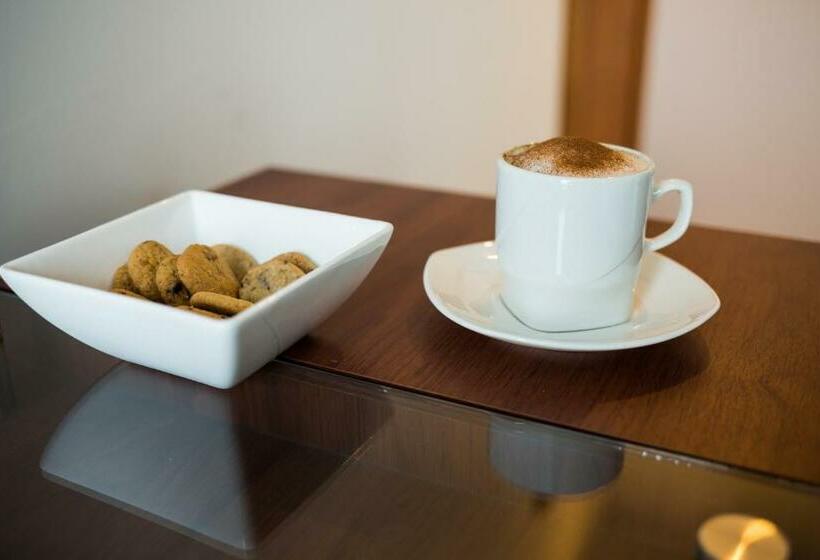 سوئیت با تخت بزرگ, Parque Del Sol