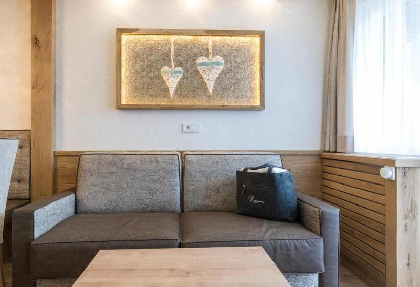 수피리어 룸, Oberlechtaler Hof Boutique
