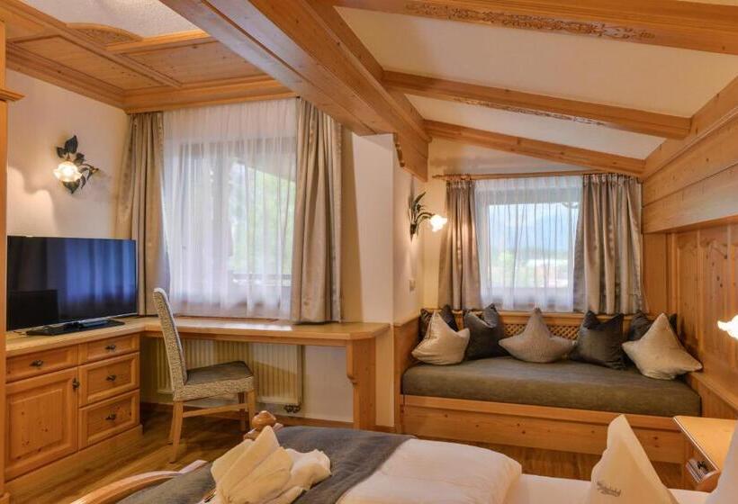발코니가 있는 스위트, Oberlechtaler Hof Boutique