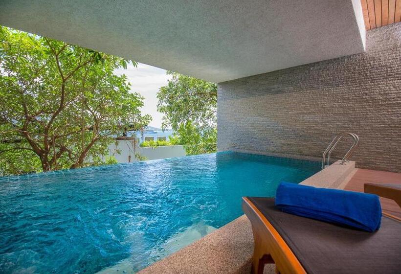 전용 풀장 스위트, Wyndham Grand Phuket Kalim Bay