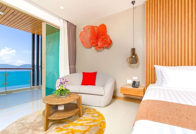 디럭스 룸, Wyndham Grand Phuket Kalim Bay