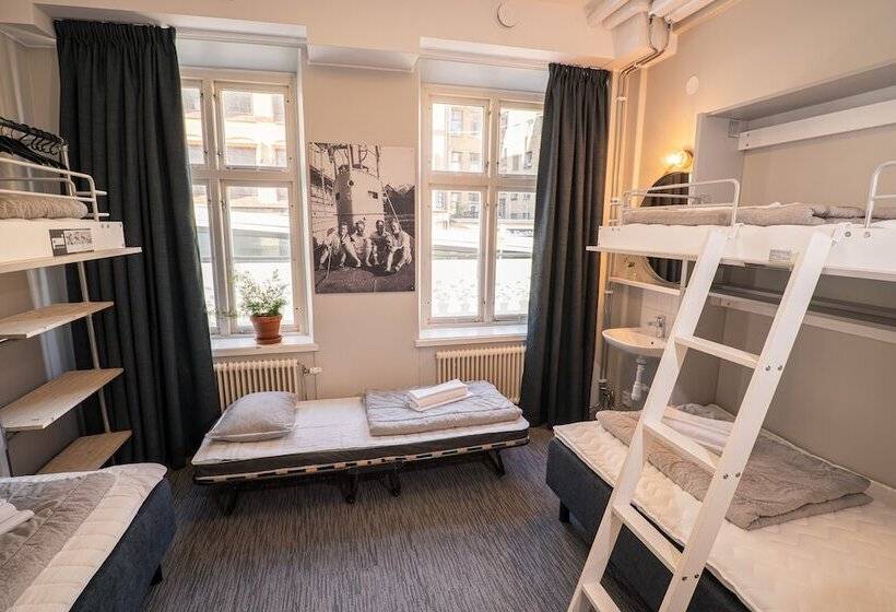 اتاق خانوادگی با سرویس بهداشتی مشترک, Stf Hostel Stigbergsliden