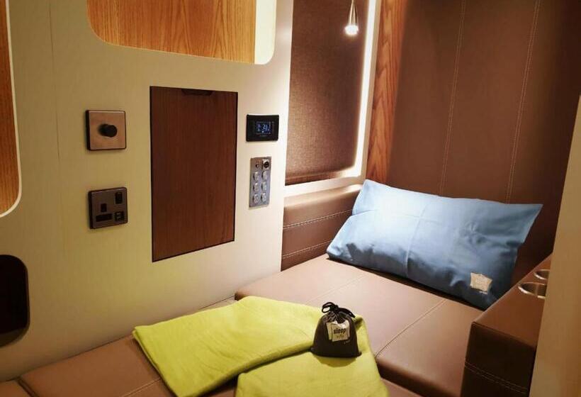 Capsule, Sleep N Fly Sleep Lounge, C Gates Terminal 3 - Transit Only