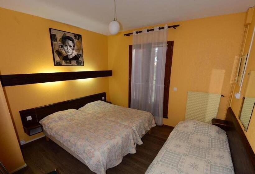 Номер Стандарт Трехместный, Friendly Auberge