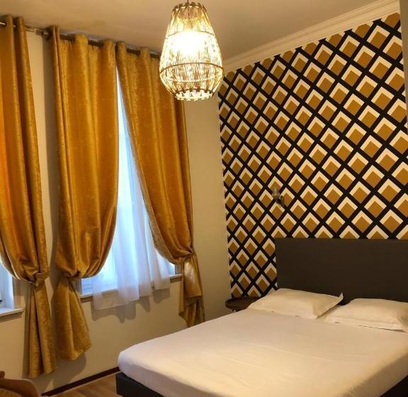 スタンダードルーム, Hôtel Emilie