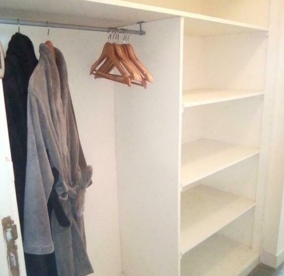 Номер Стандарт, Lenard Charles Bed & Breakfast